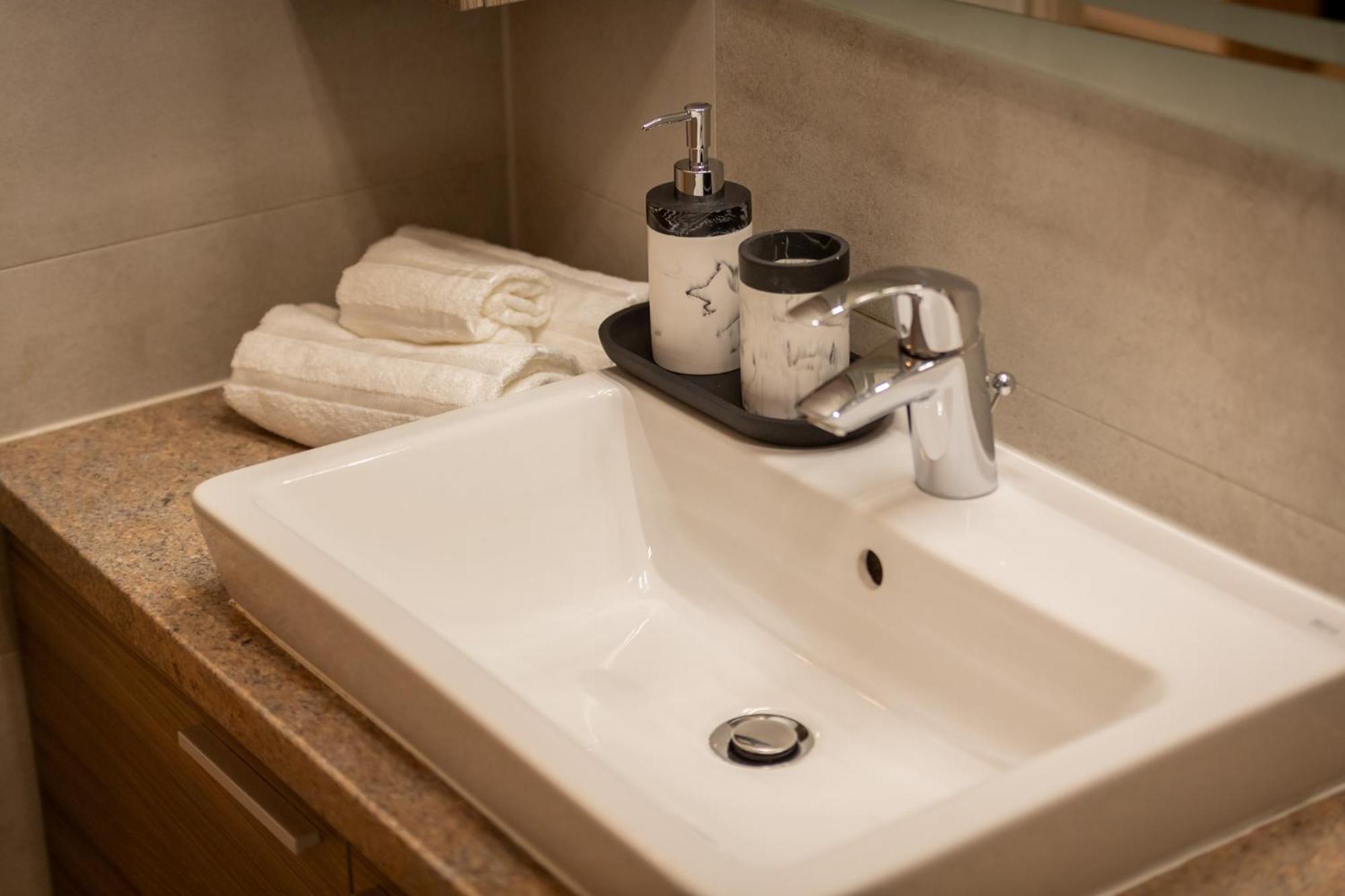 Coresi Vibe Apartament 207 Брашов Экстерьер фото